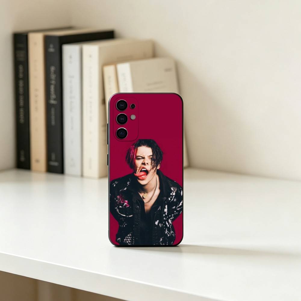 英国歌手Y-Yungbludのスマホケース、ブラックシリコン - Phone Cases Uk Samsung のレビューと価格
