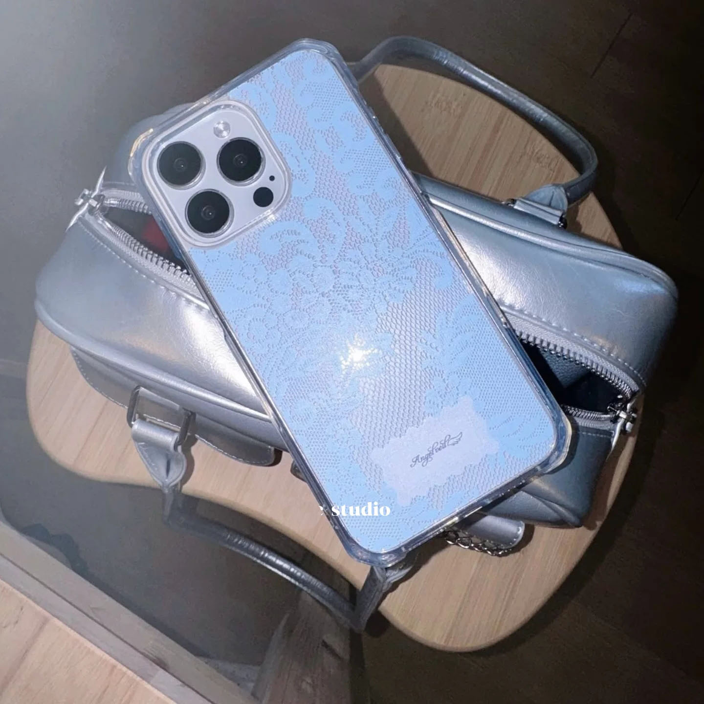 韓国風カラーレーススイートガールフォンケース iPhone  - Phone Cases Best のレビューと価格