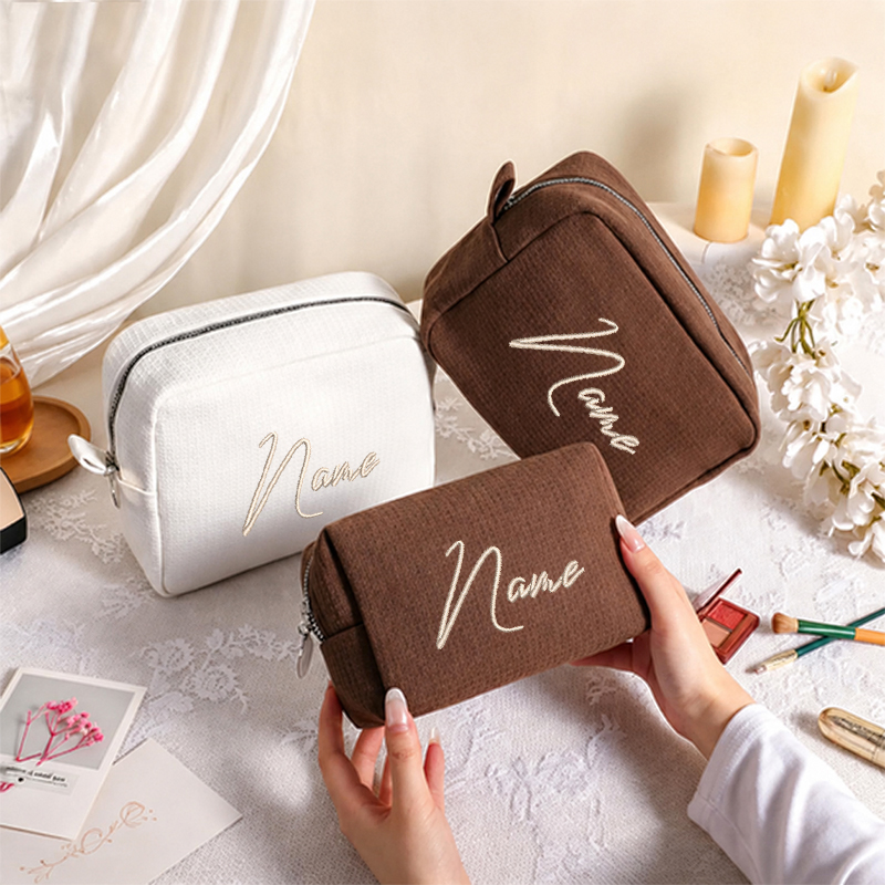 カスタム刺繍ワッフル化粧品バッグ、ブライズメイドギフトバッグ - Monogram Custom Case のレビューと価格