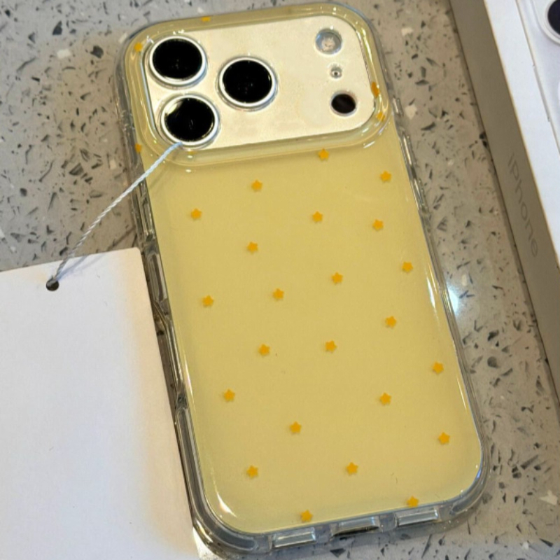ファッションイエローの星柄スマホケース iPhone 17  - Phone Cases Yellow のレビューと価格