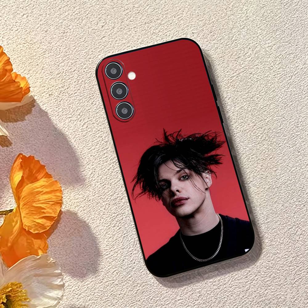 英国歌手ユングブラッドの電話ケース ブラックシリコンソフト  - Phone Cases Uk Samsung のレビューと価格